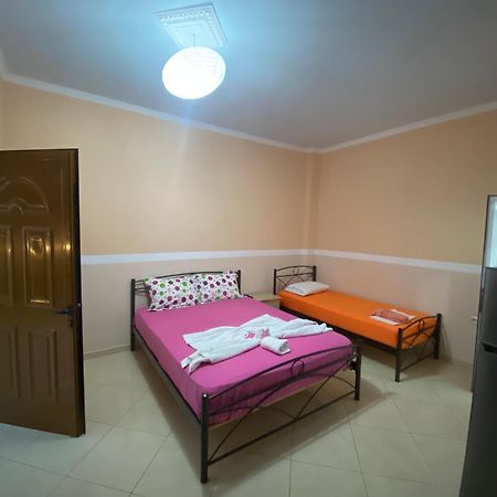 Vila Panorama Ksamil Habitación foto